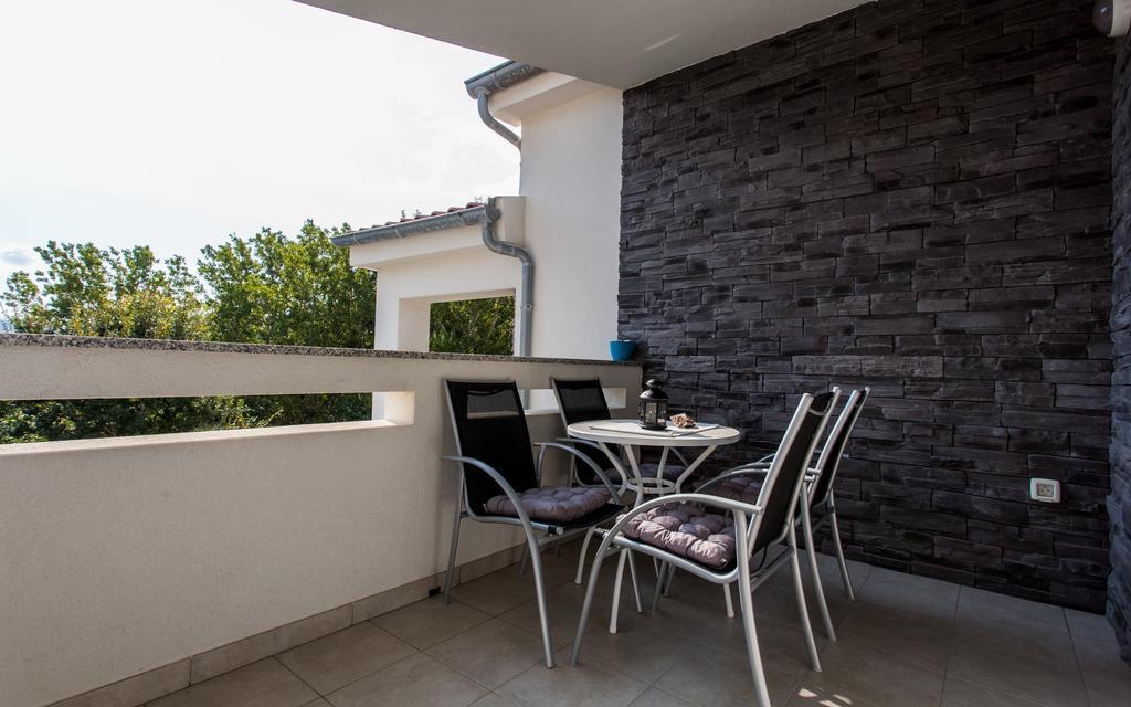 Apartments Matea บัชกา ภายนอก รูปภาพ