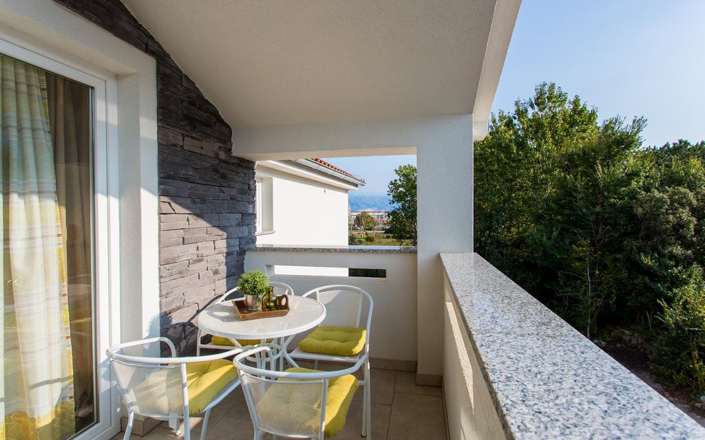 Apartments Matea บัชกา ภายนอก รูปภาพ